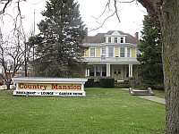 USA - Dwight IL - The Country Mansion Entry & Sign (8 Apr 2009)